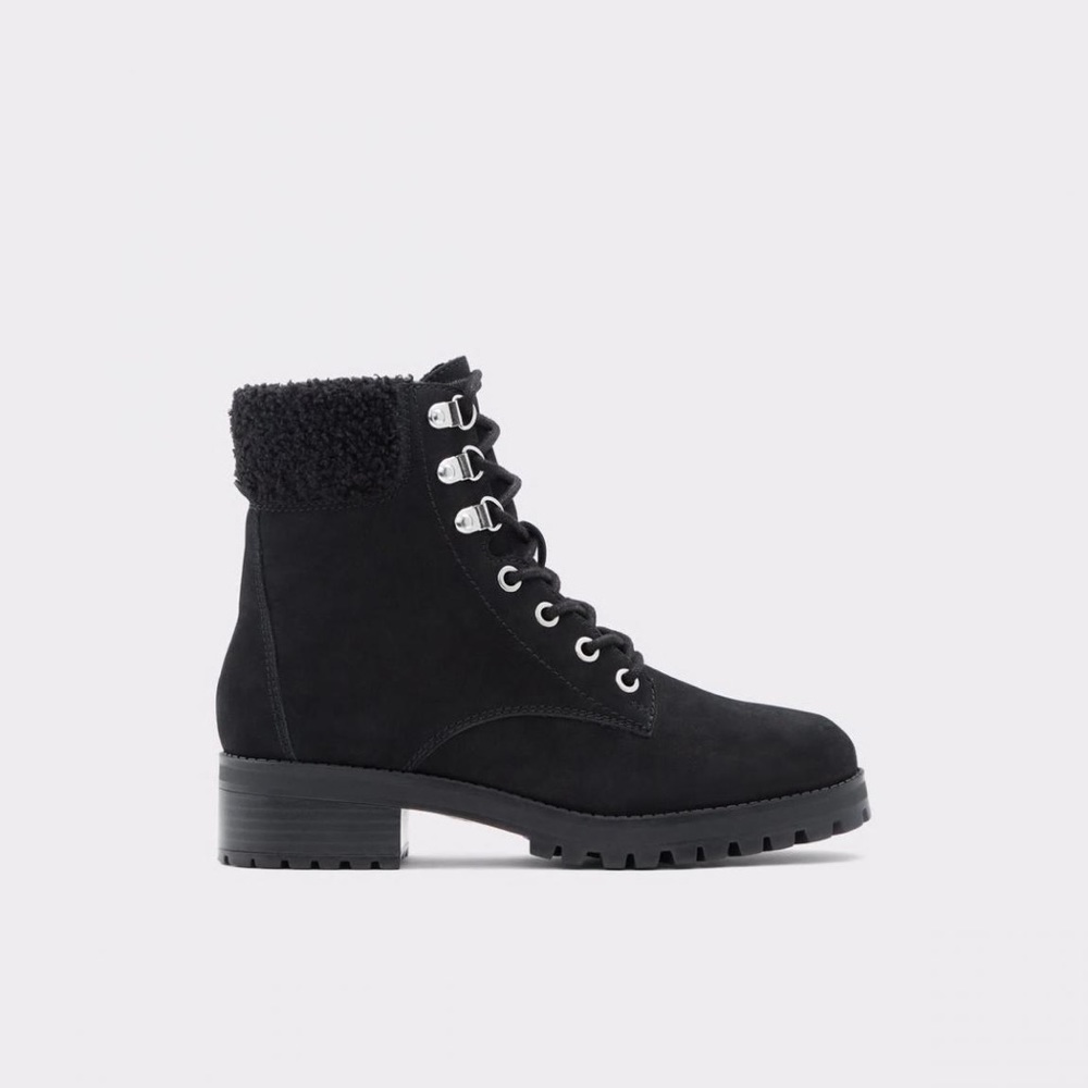 LACE UP BLACK BOOTIES
SIZE 6